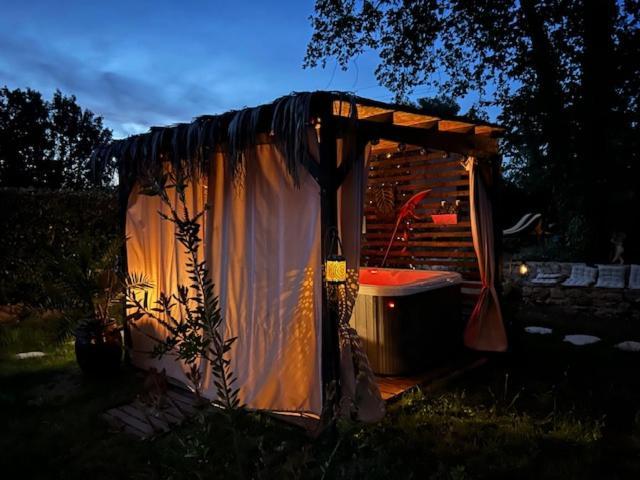 La Brindille Petit Mas Provencal Meuble De Tourisme 3 Etoiles 2-3 Personnes 1 Piece 30 M2 Tout Confort Lisiere Foret Jardin Jacuzzi Piscine Saint-Paul-en-Foret ภายนอก รูปภาพ